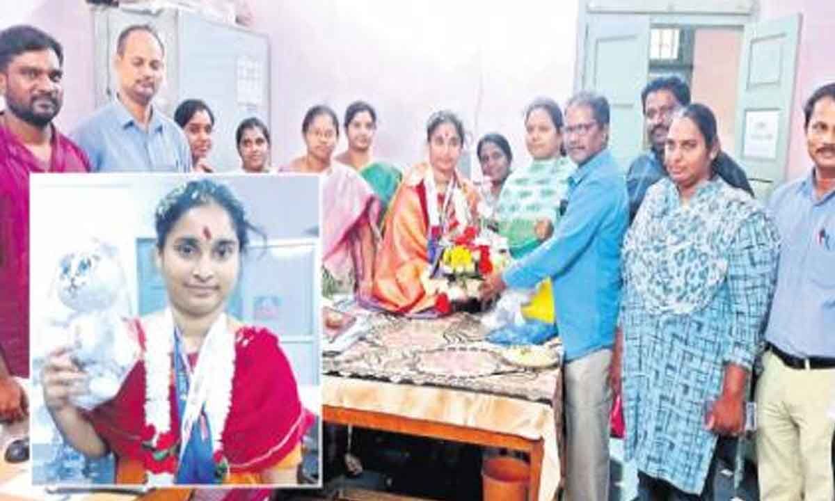 Andhra Pradesh: Village Secretariat employee bags two medals in Paralympics