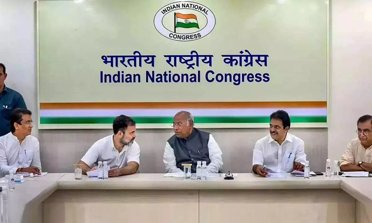 Congress constituted National Alliance Committee