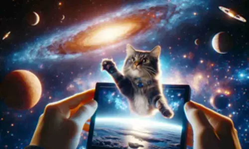 NASA laser message beams video of a cat from deep space
