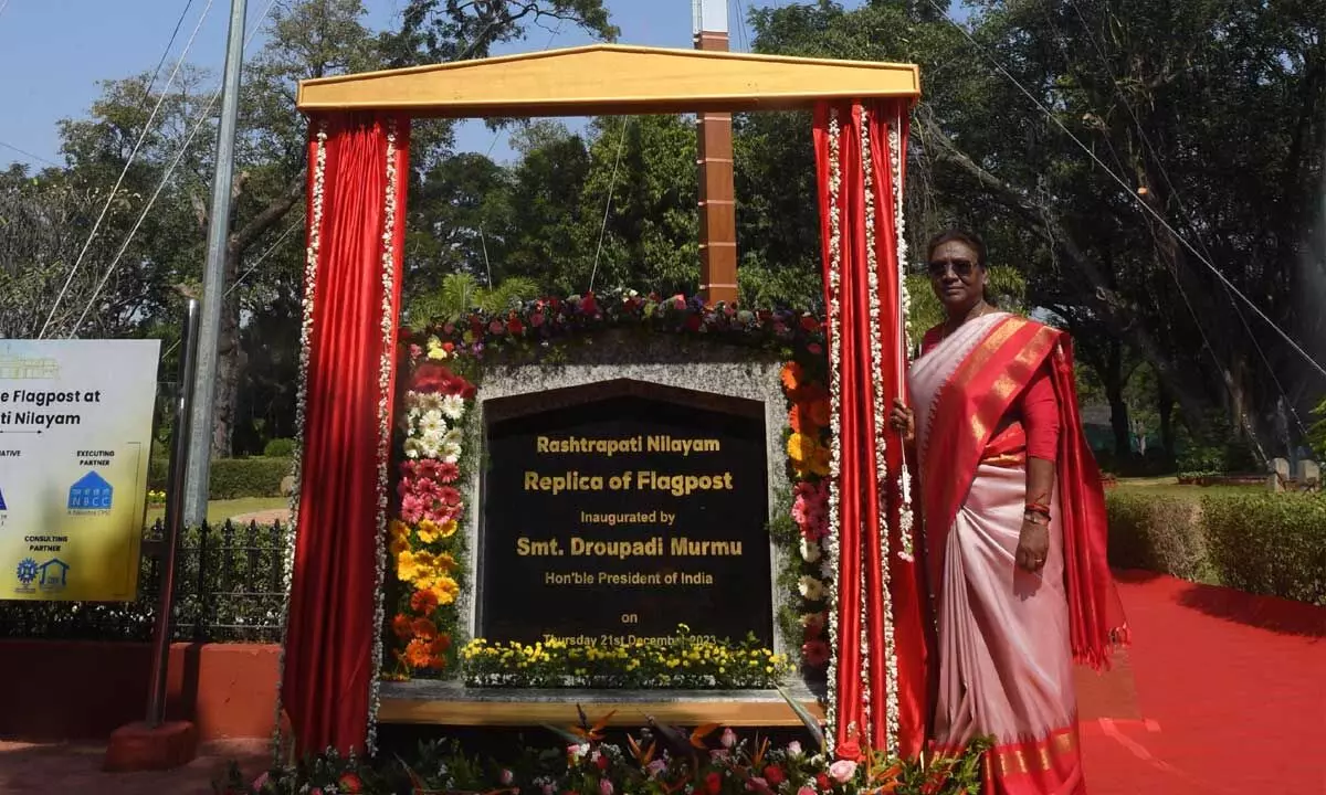 President inaugurates replica of historic flag post at Rashtrapati Nilayam