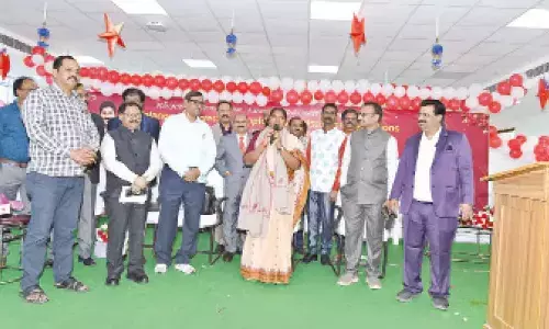 Seethakka celebrates Christmas at Secretariat