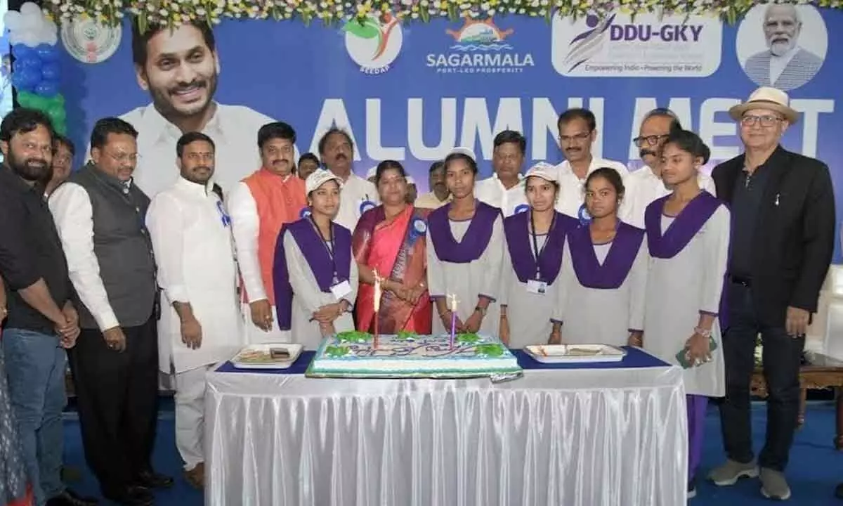 SEEDAP officials and invitees, students taking part in the alumni meet held in Visakhapatnam on Thursday