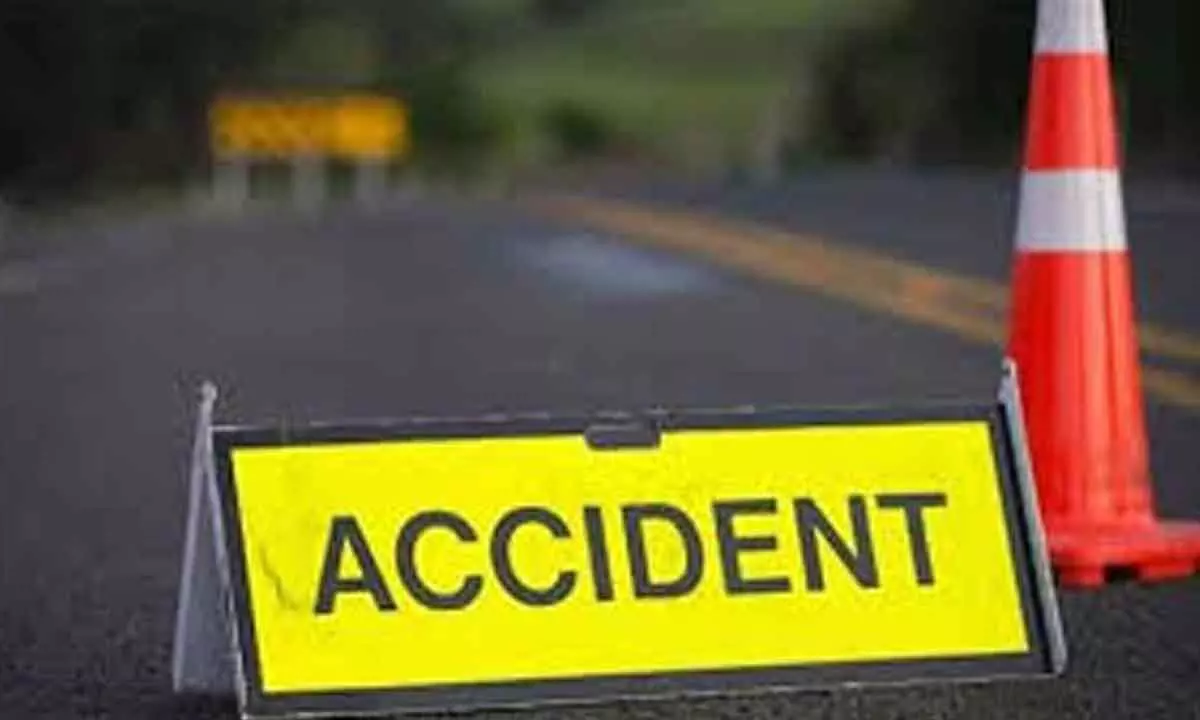 Three youths killed in road mishap in Prakasam district