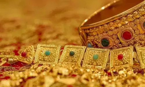 Gold rate in Hyderabad today stable, check the rates on 22 December, 2023