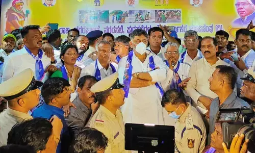 We will look into the demands of Pourakarmikas: DCM D K Shivakumar