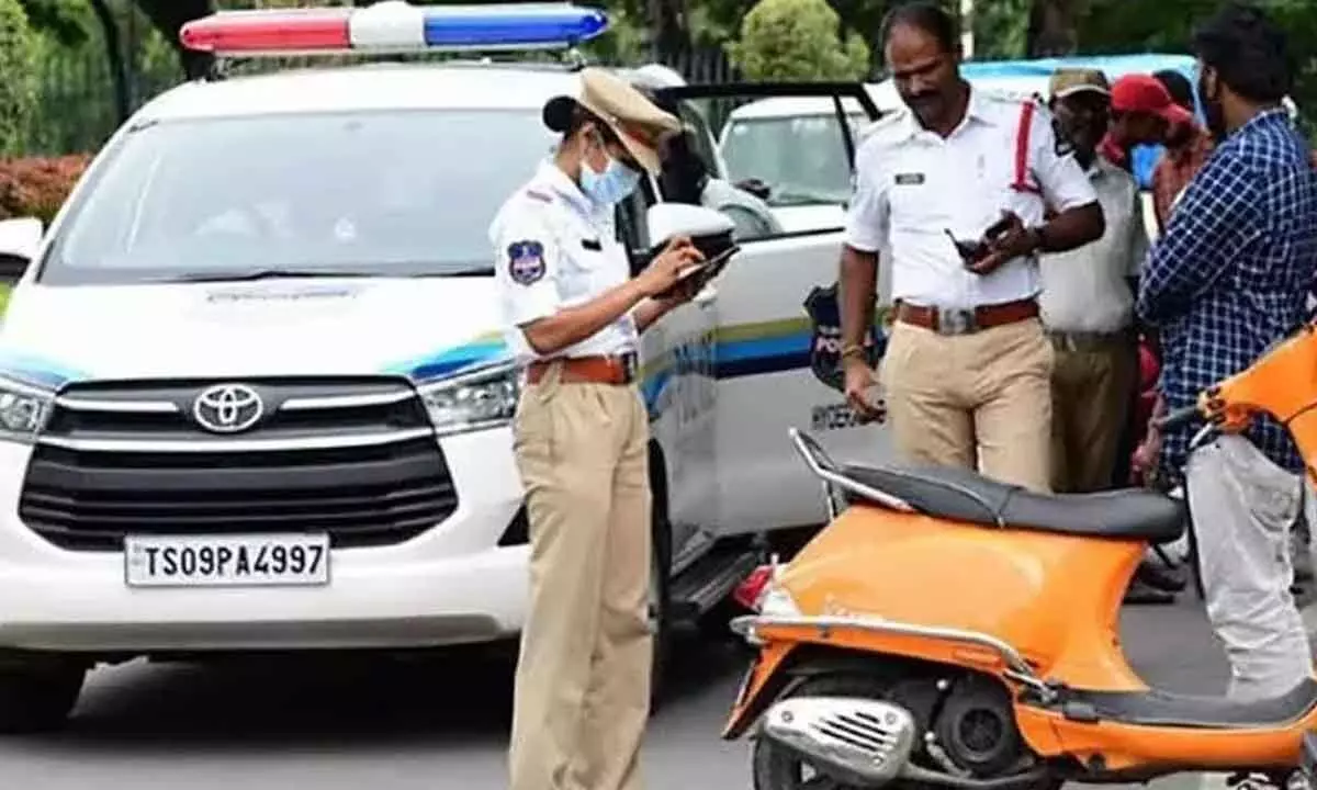Traffic police announces 80% discount on traffic challans