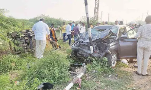 Markapuram: Six die, 3 hurt as car hits auto-rickshaw
