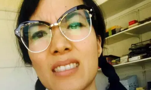 ‘Birds of Prey’ actress Ali Wong officially files for divorce from husband Justin Hakuta