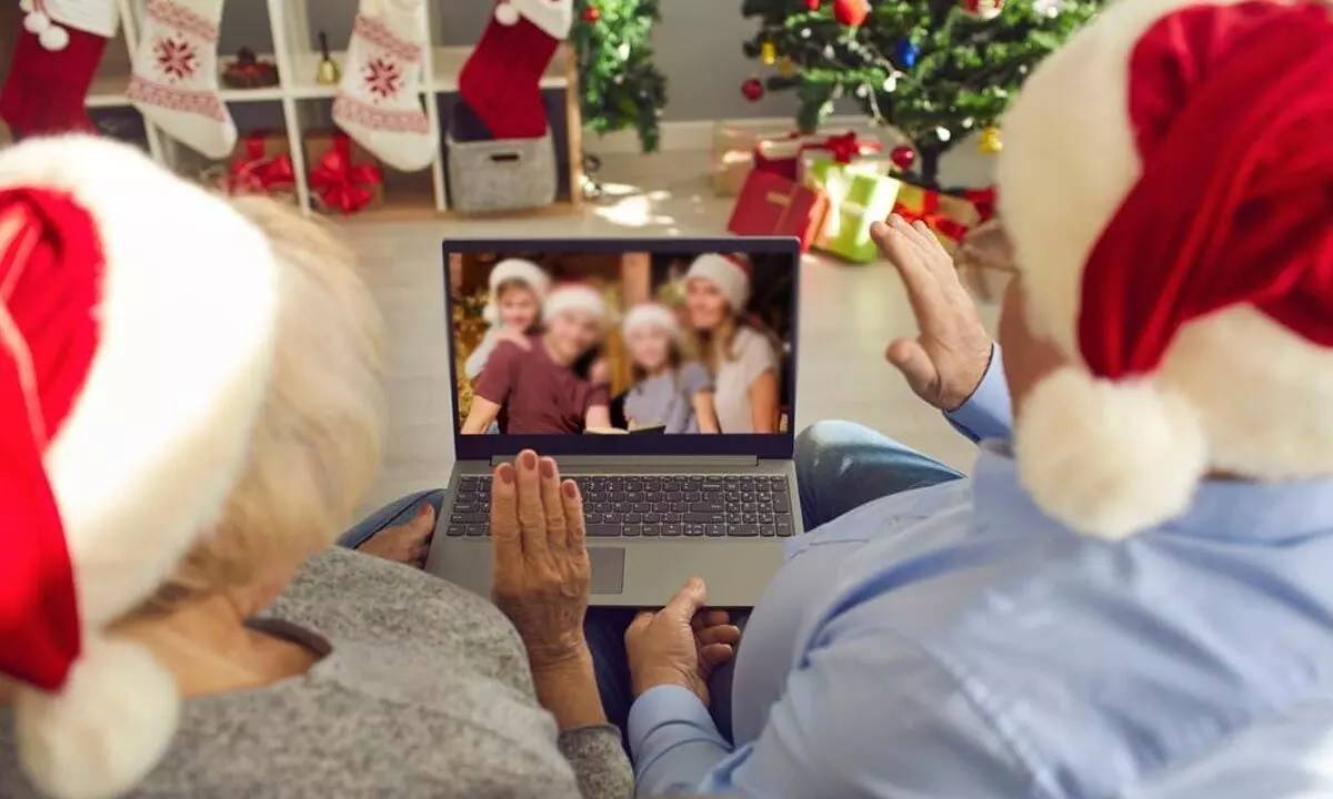 Virtual Celebrations: 5 Festive Ideas to Share the Joy with Loved Ones this Christmas 2023