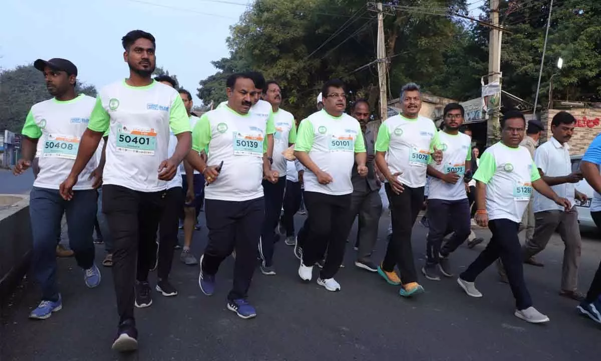 Vrikshathon Marathon sees massive response