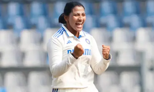 INDW v AUSW: Harmans two wickets on Day 3 was the turning point, says Sneh Rana