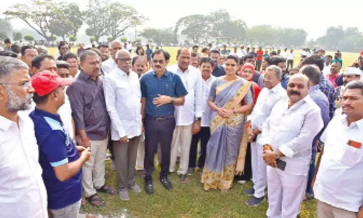 Minister Rajini reviews arrangements for ‘Adudam Andhra’