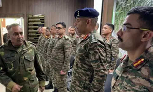 Army chief visits J&Ks Poonch, reviews ground situation