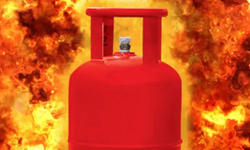 Gurugram: 3 of family injured in LPG cylinder blast