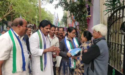MVV Satyanarayana continues Padayatra in 12th ward in Visakhapatnam