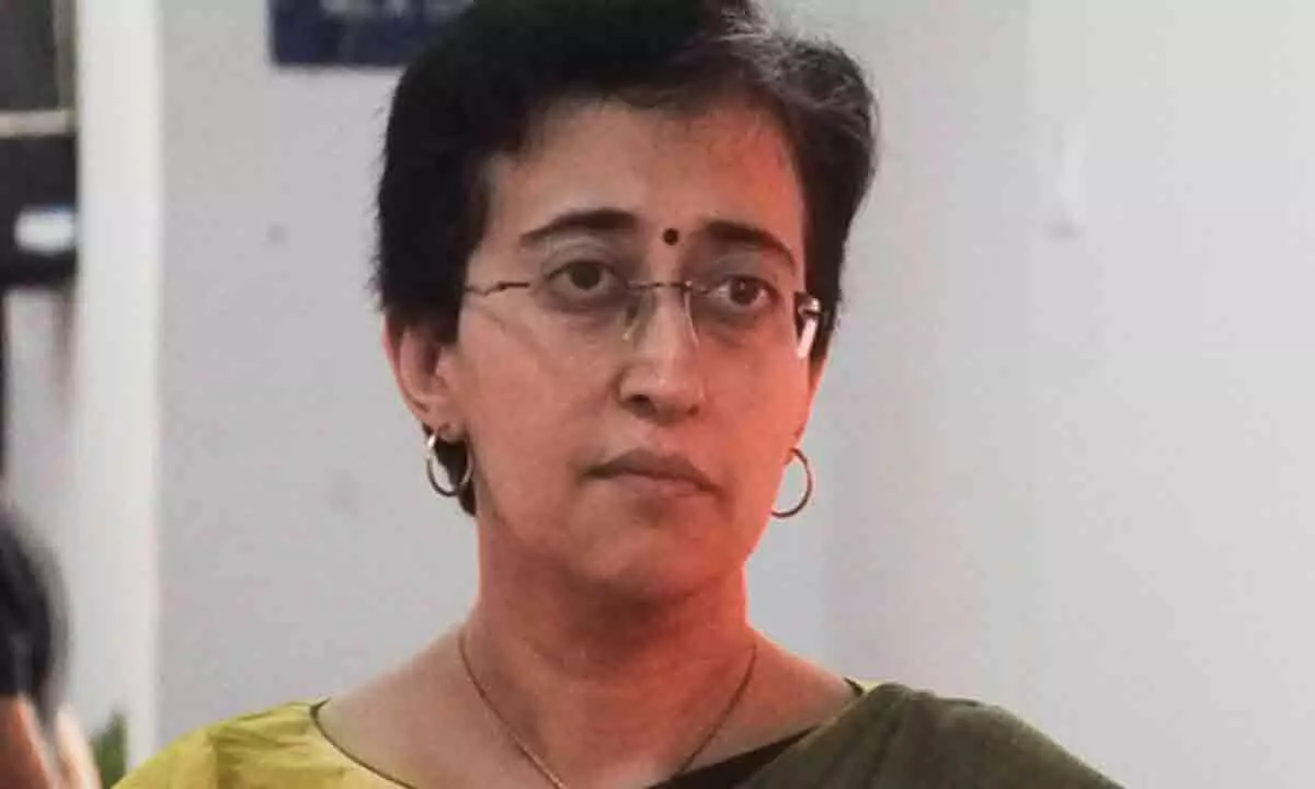 Atishi conducts surprise inspection at Saket Court Complex, pulls up PWD officials