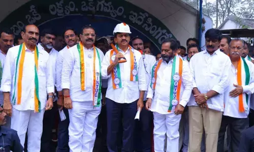 Minister for Revenue, Information & Public Relations Ponguleti Srinivas Reddy addressing an election campaign programme of Singareni polls in Yellandu on Monday