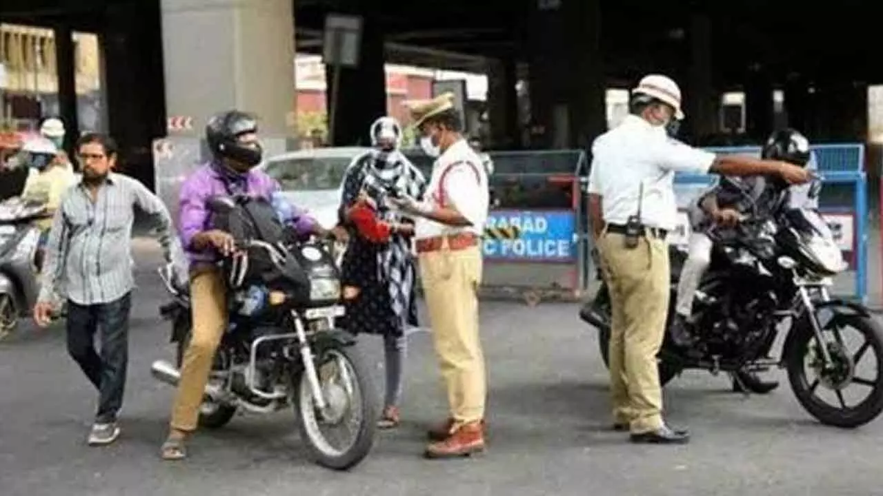 Telangana Govt issues orders on waivers on traffic challan