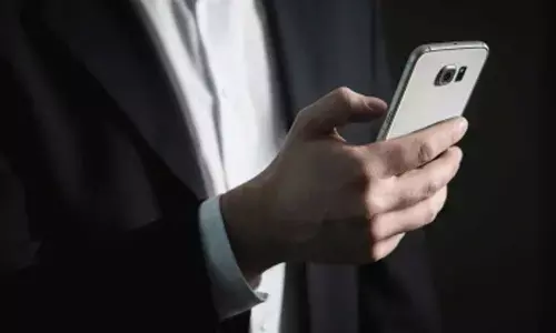 Centre directs social media subsidiaries to ban ads of illegal betting, loan apps