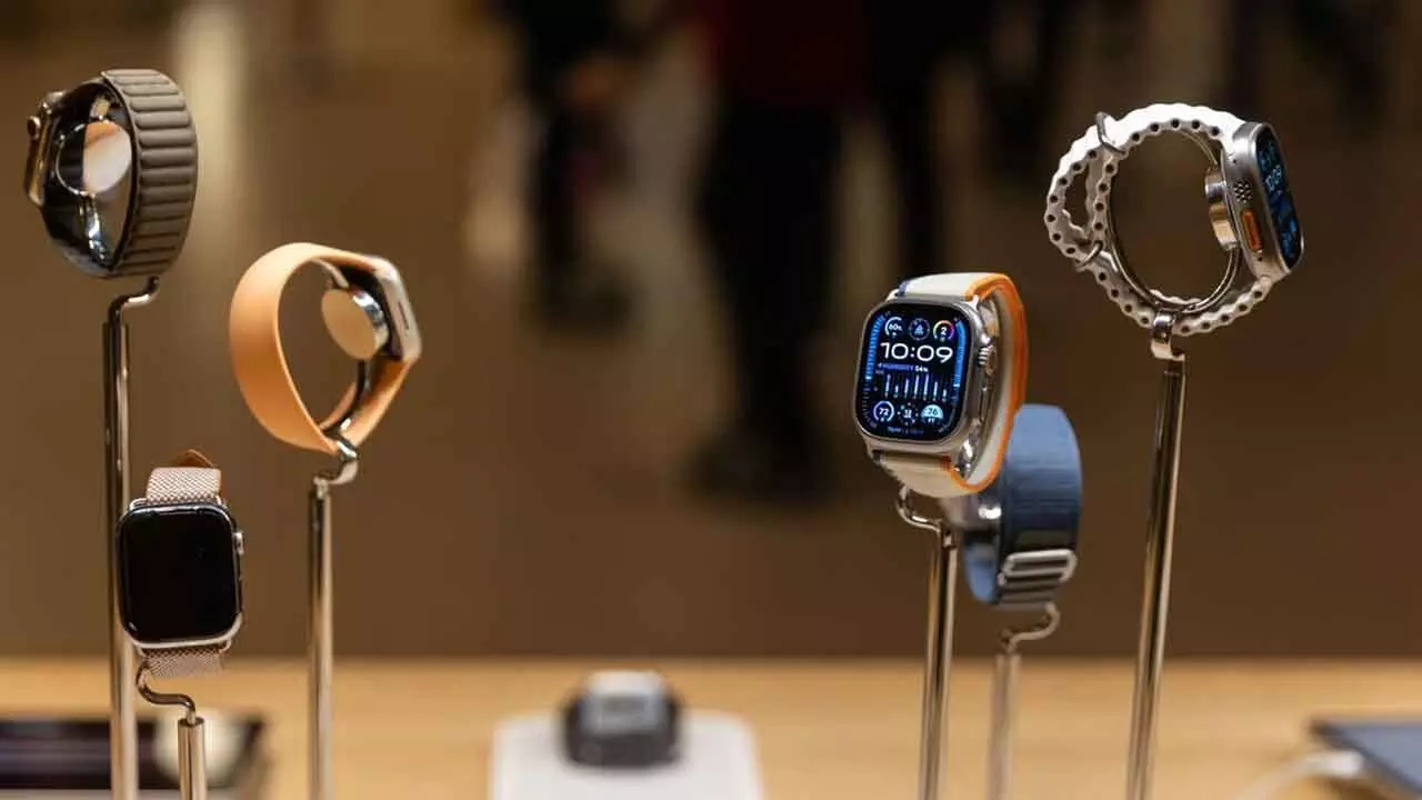 Apple Resumes Sales of Apple Watches Following Temporary Ban Pause
