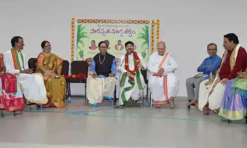 Rajamahendravaram: Sandeep Sharma performs Avadhānam