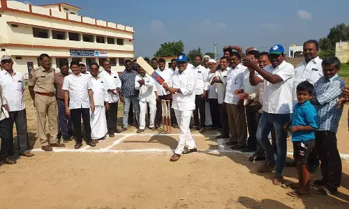 Rajampet MLA starts Adudam Andhra program at Vontimitta