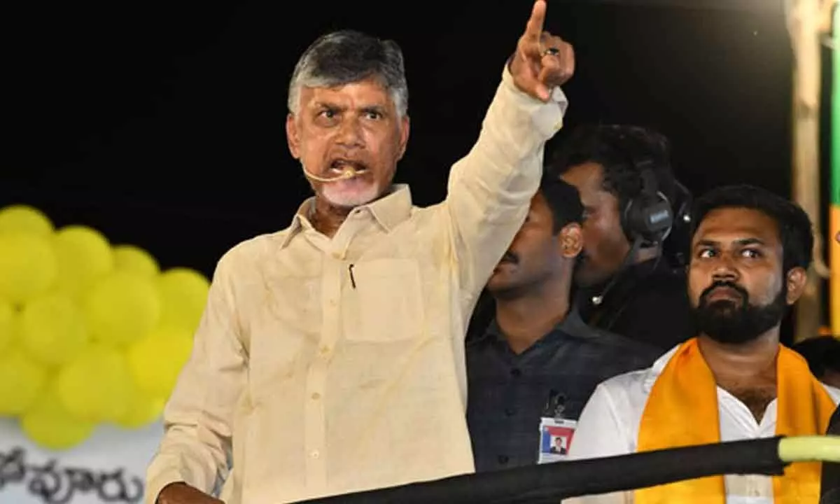 Chandrababu to end Kuppam tour today, to hold public meeting at Mallanur