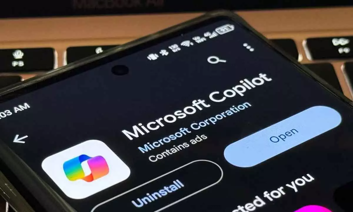 Microsoft introduces Copilot on iOS