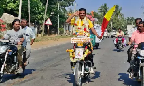 Unique Journey: Man Rides Handleless Bike from Kalburagi to Bengaluru for Karnataka Rajyotsava