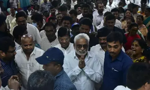 YSRCP regional coordinator YV Subba Reddy being surrounded by constituency people at Gajuwaka in Visakhapatnam on Saturday