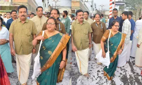 PSLV-C58  Mission : ISRO  scientists visit Tirumala Temple to offer prayers ahead of the launch