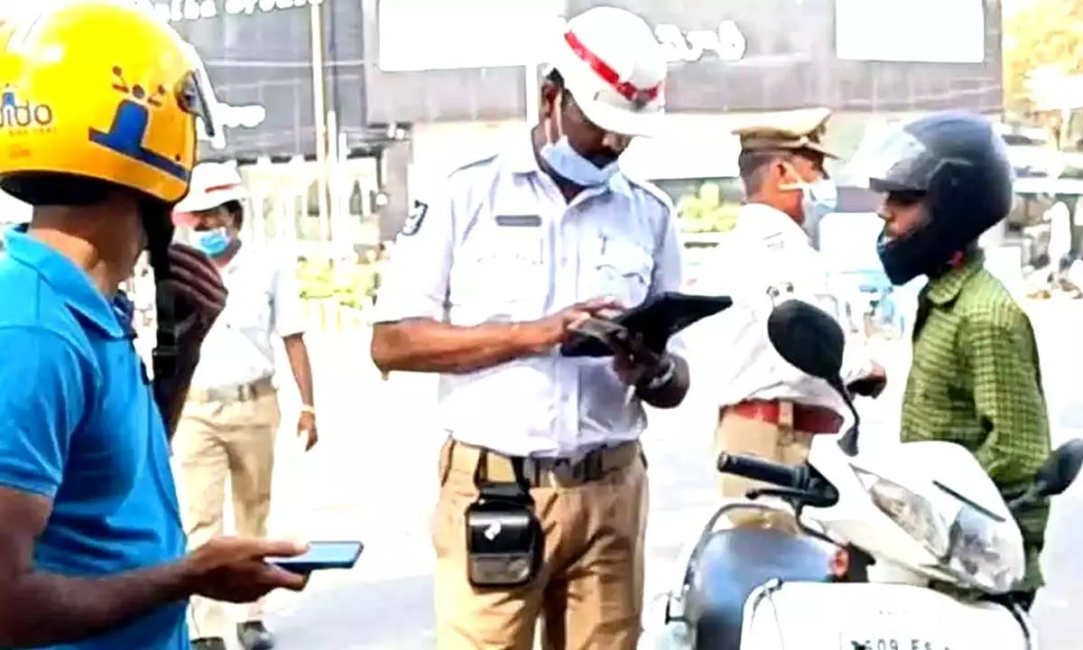 Telangana Police alerts motorists over fake websites for payment of e-challans