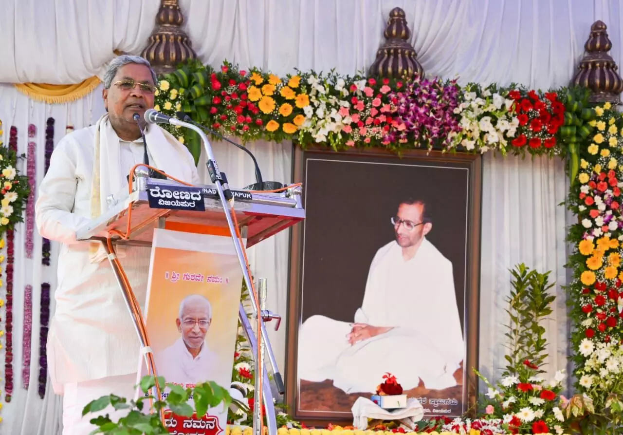 Siddeshwar Swamijis life is ideal for us: Chief Minister Siddaramaiah