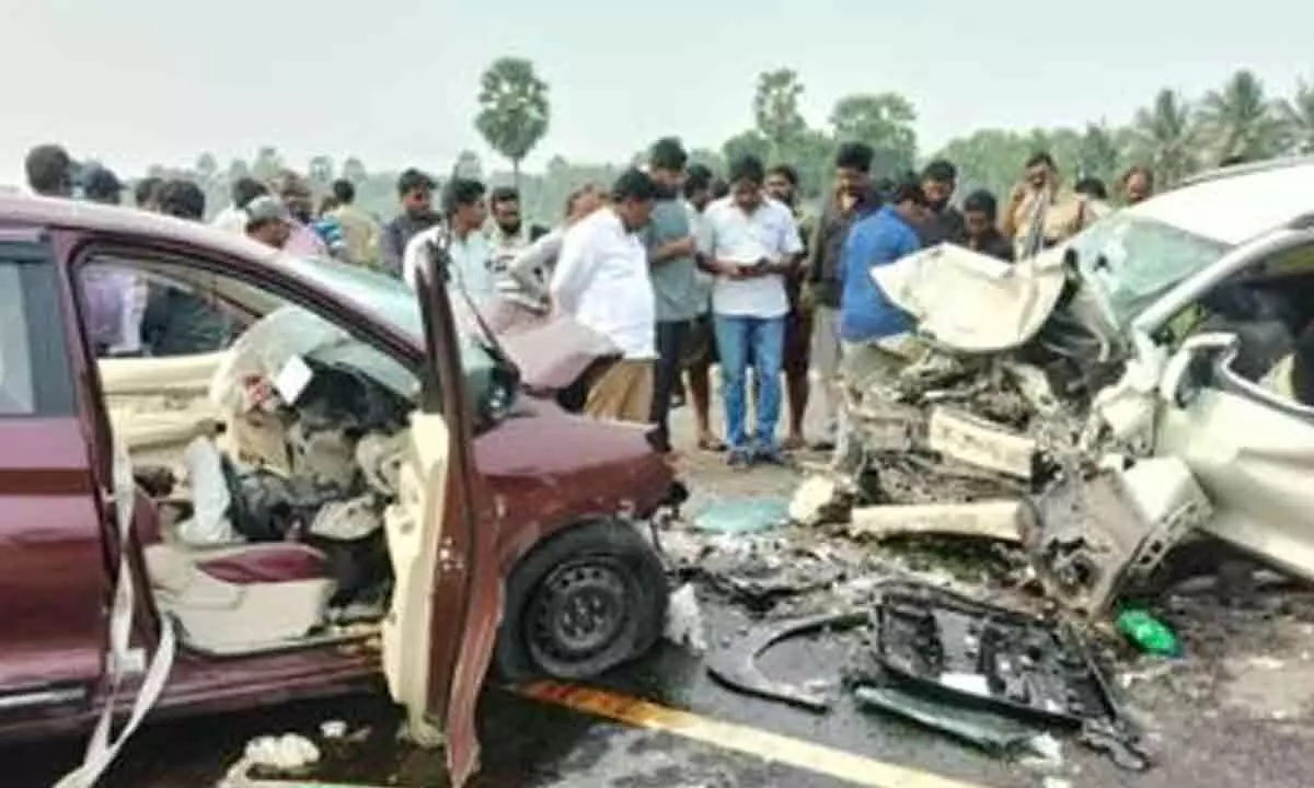 3 died in a road mishap