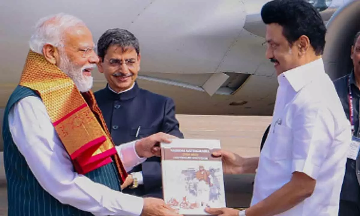 PM Modi accorded warm reception in TN