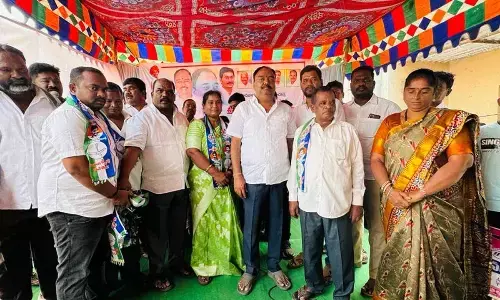 Former Chittoor Municipal chairman joins YSRCP