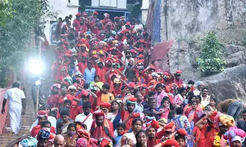 Vijayawada: Bhavani Deeksha Viramana commences