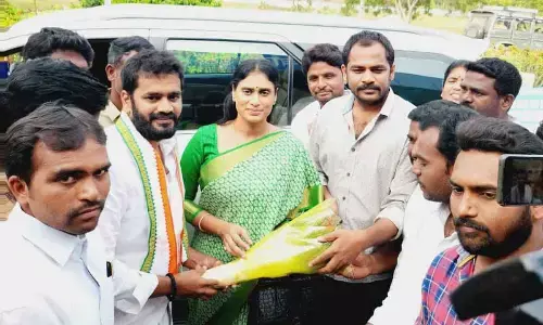 Congress leaders meet YS Sharmila at Kadapa airport yesterday