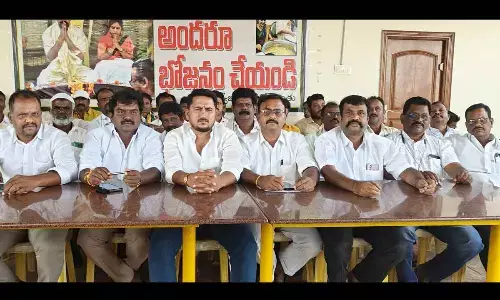 Former Dharmavaram MLA criticises Paritala Sriram