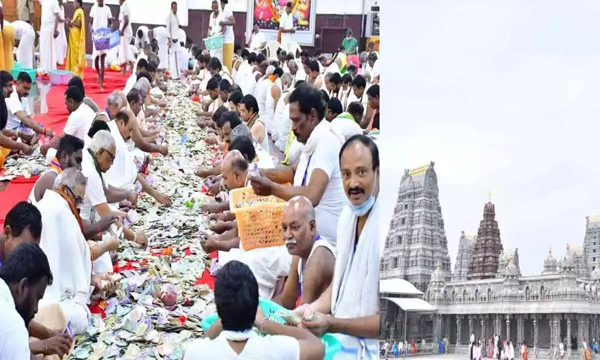 Yadadri temple hundi fetches a record of Rs 3.15 crores through hundi in 28 normal days