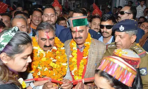 Sukhvinder Singh Sukhu bats for setting up cancer institute in Hamirpur