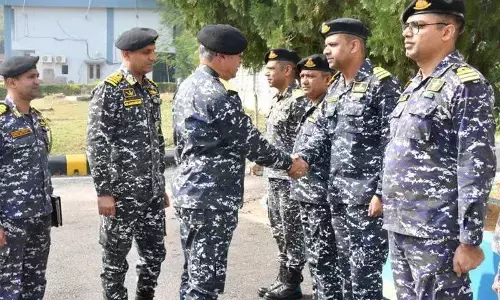 Flag Officer Commanding in Chief of ENC visits INS Chilka