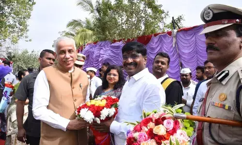AP Governor Abdul Nazeer receives warm welcome at JNTU in Anantapur