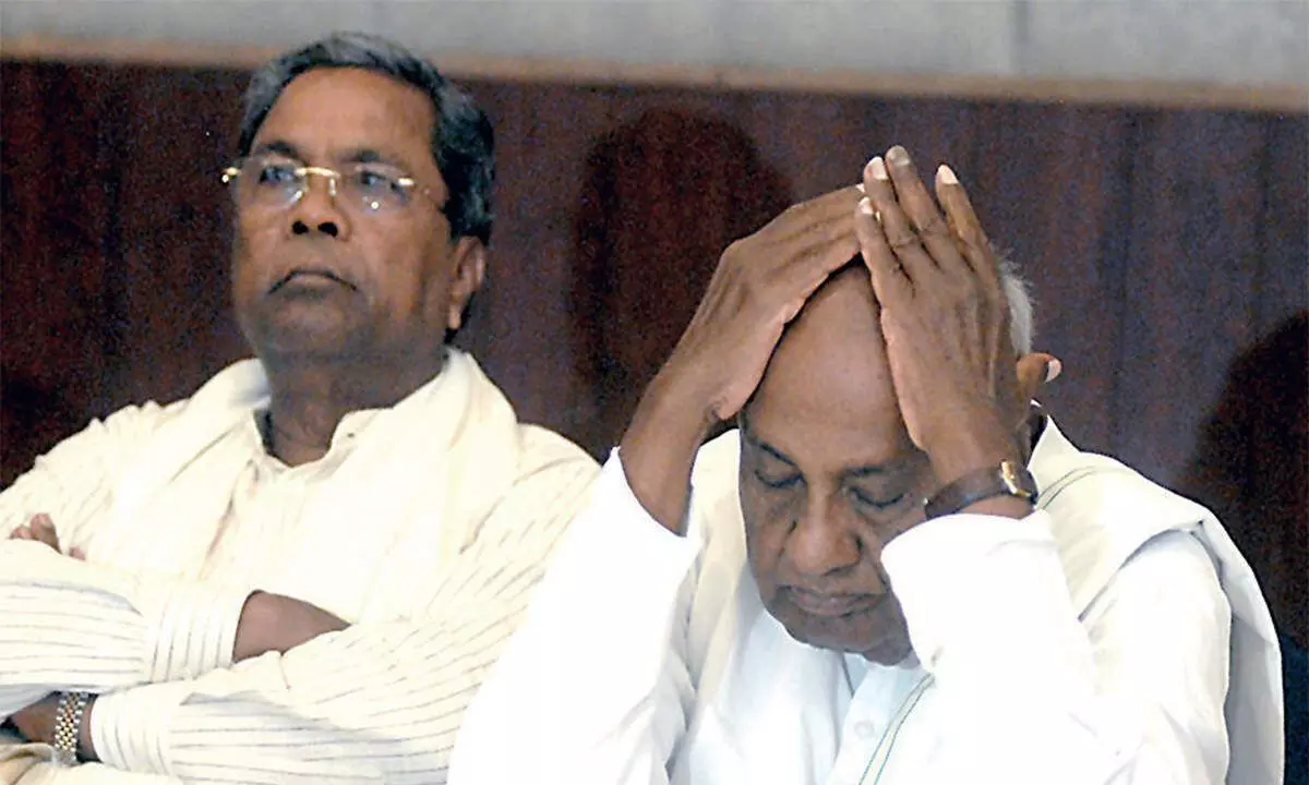 Deve Gowda is in bad company and is hurling curses, says CM