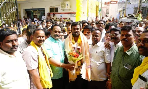 Paritala Sriram continues Padayatra in Dharmavaram on fourth day