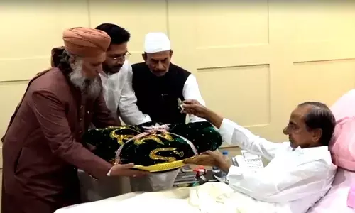 KCR sends Chadar for annual URS celebrations at Ajmer Dargah