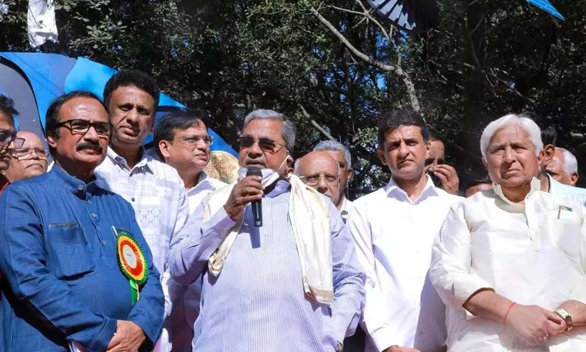 Karnataka announces Rs 50 lakh grant to Chitrakala Parishad