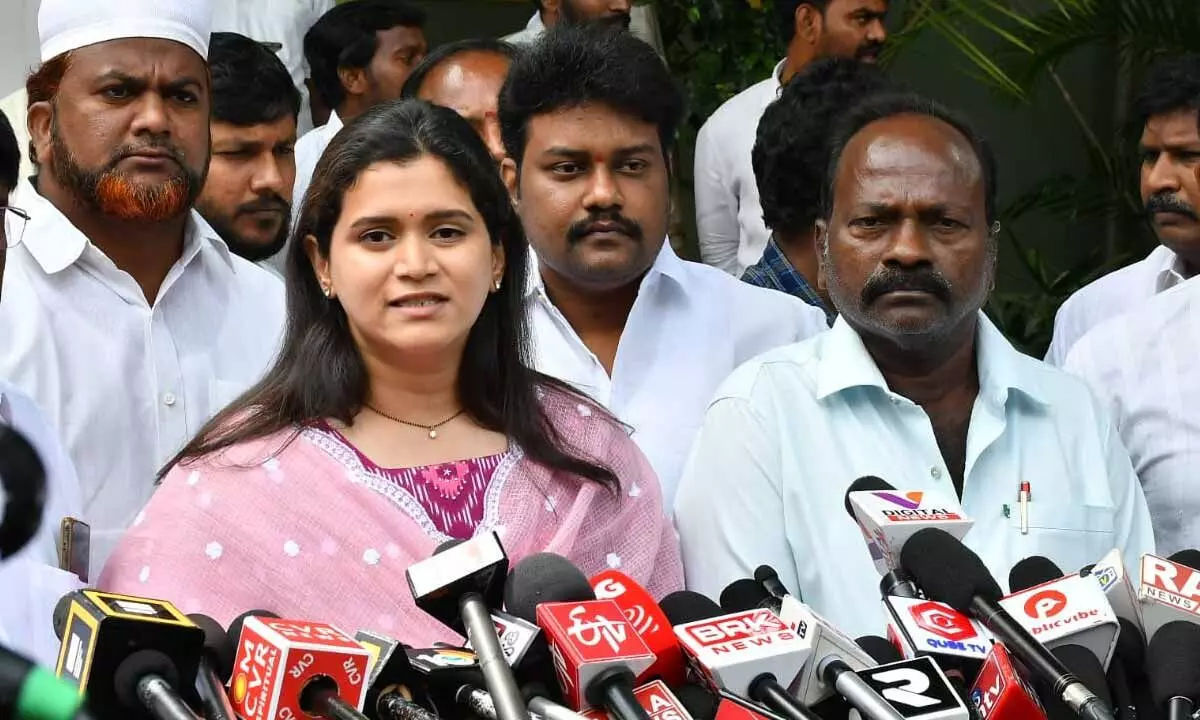 Kesineni Swetha makes crucial comments on TDP