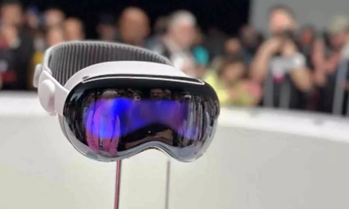 $3,499 Apple’s mixed reality headset Vision Pro to launch on Feb 2