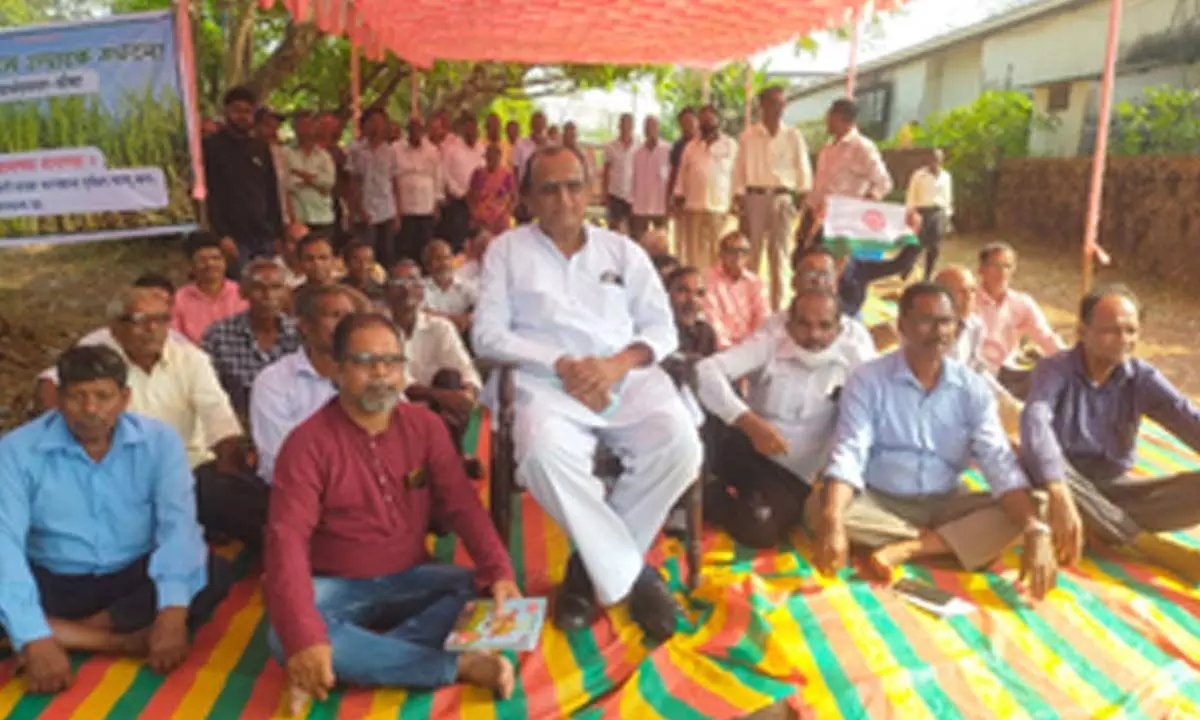 Goa: Sugarcane farmers intensify protest; seek reopening sugar factory
